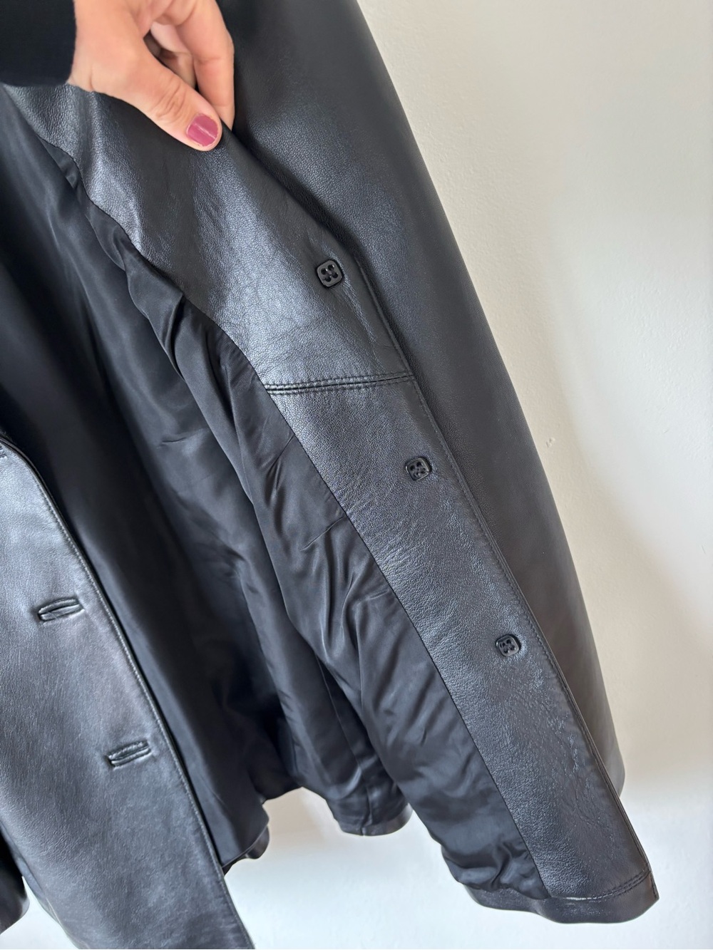 MINT - vintage y2k classic Women's Black Leather Button-Front Blazer Jacket - Picture 4 of 10